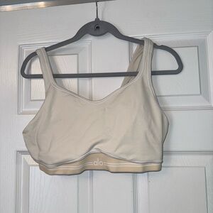 ALO Yoga Women's airbrush heart throb sports bra size large